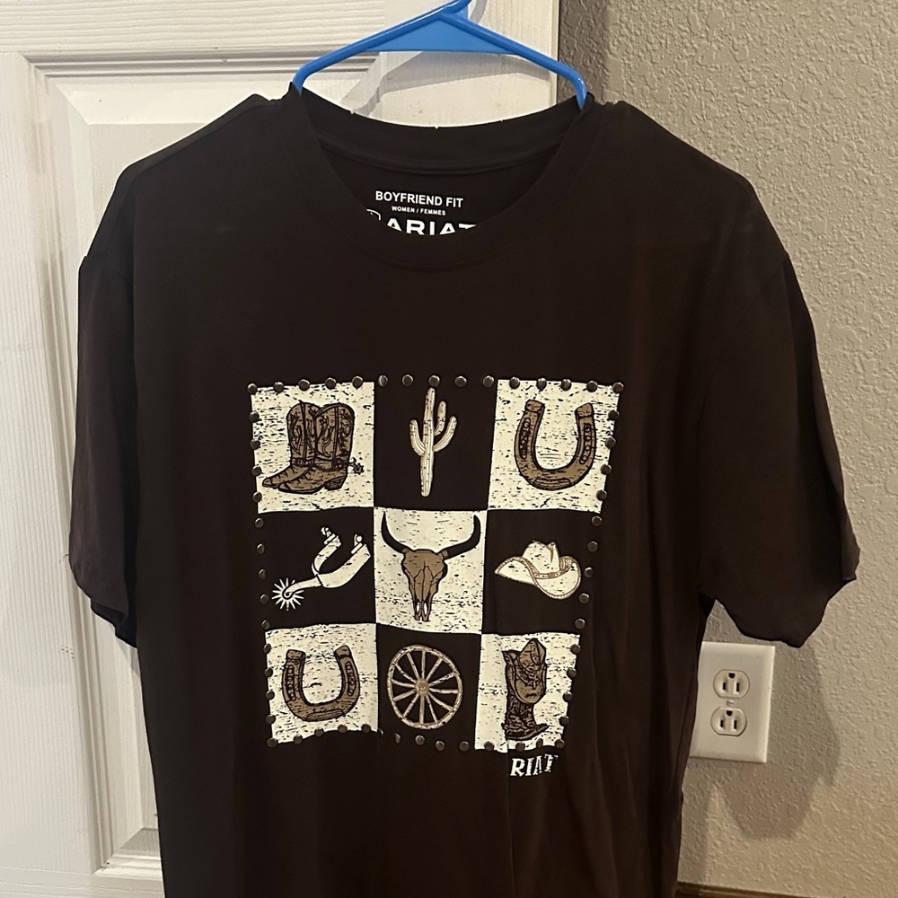 Ariat Women's Brown Western Graphic Tee